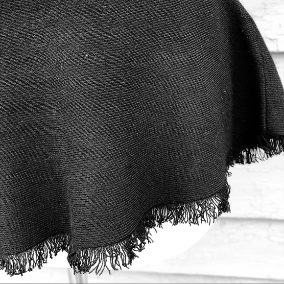 🔥HP! Theory Briselle tank top sweater fringe hem! - Picture 6 of 7